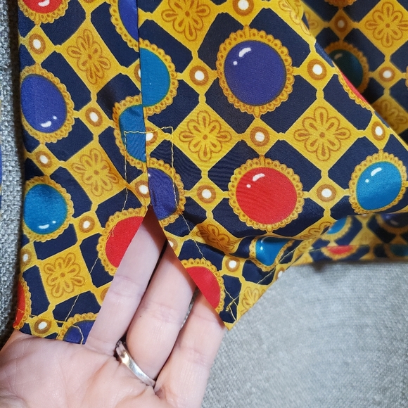 Vintage Worthington Essentials Polyester button-up Blouse pockets on chest SZ 12 - Picture 5 of 7